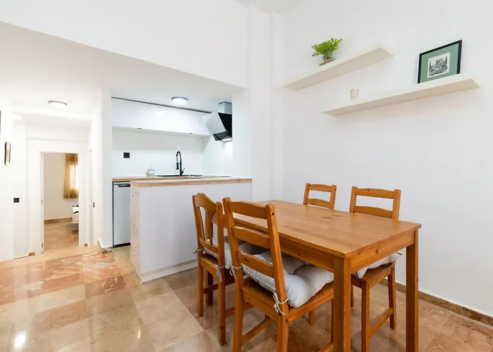 Apartment En Centro Calle Duquesa Granada